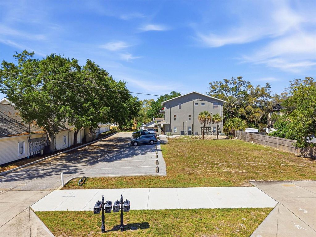 Photo of 444 Skinner Boulevard, Dunedin, FL 34698 (MLS # TB8494455)