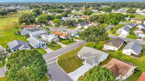 A home in LAKELAND