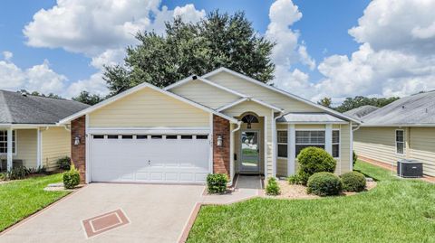 A home in ZEPHYRHILLS