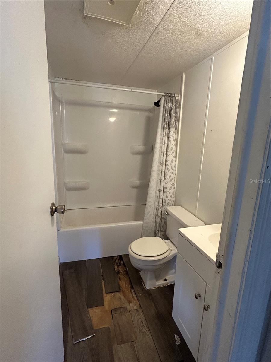 MEADOWS/BEAUTIFUL BRONSON - Residential