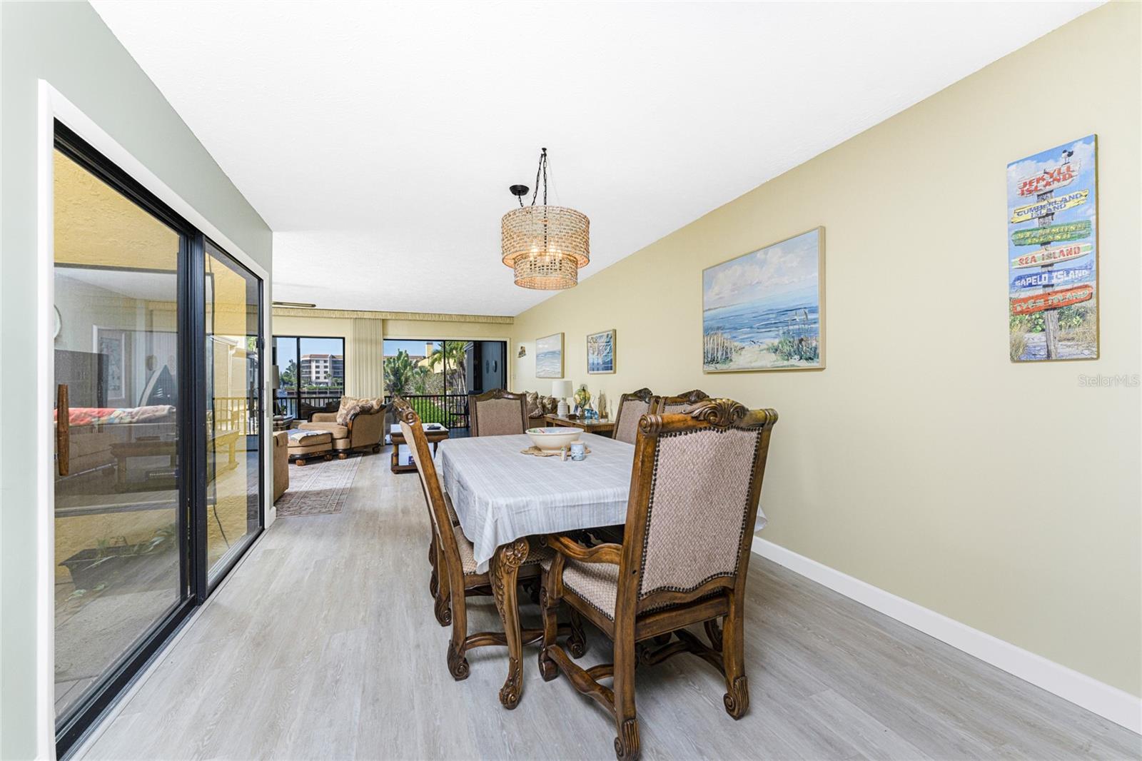 EMERALD POINTE TWNHSE PH 05 - Residential