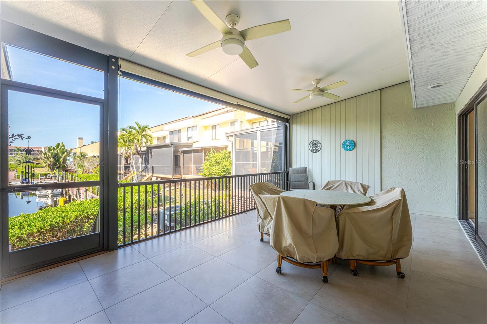 EMERALD POINTE TWNHSE PH 05 - Residential