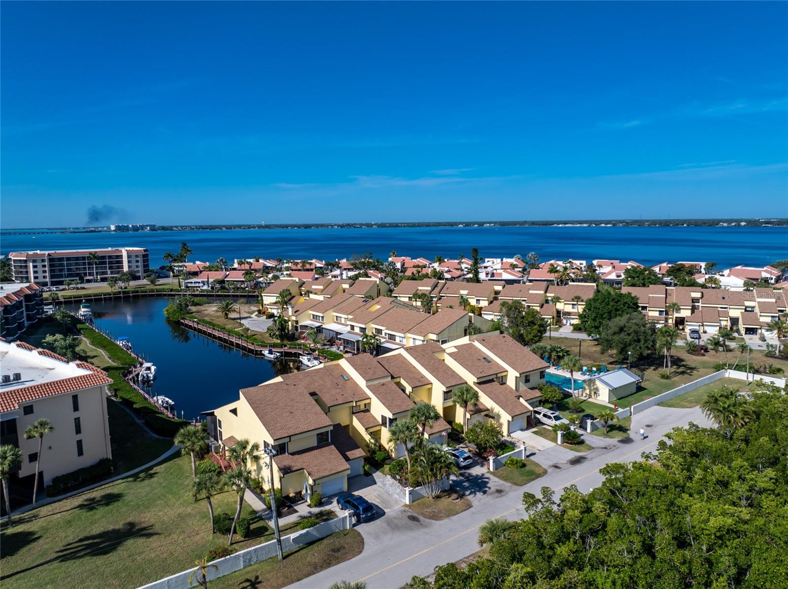 EMERALD POINTE TWNHSE PH 05 - Residential