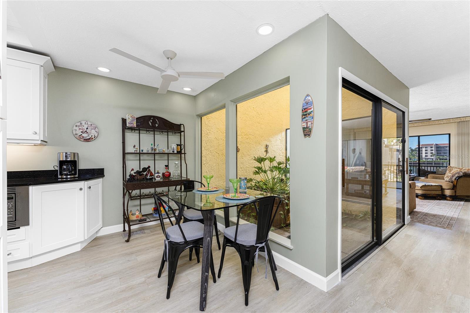 EMERALD POINTE TWNHSE PH 05 - Residential