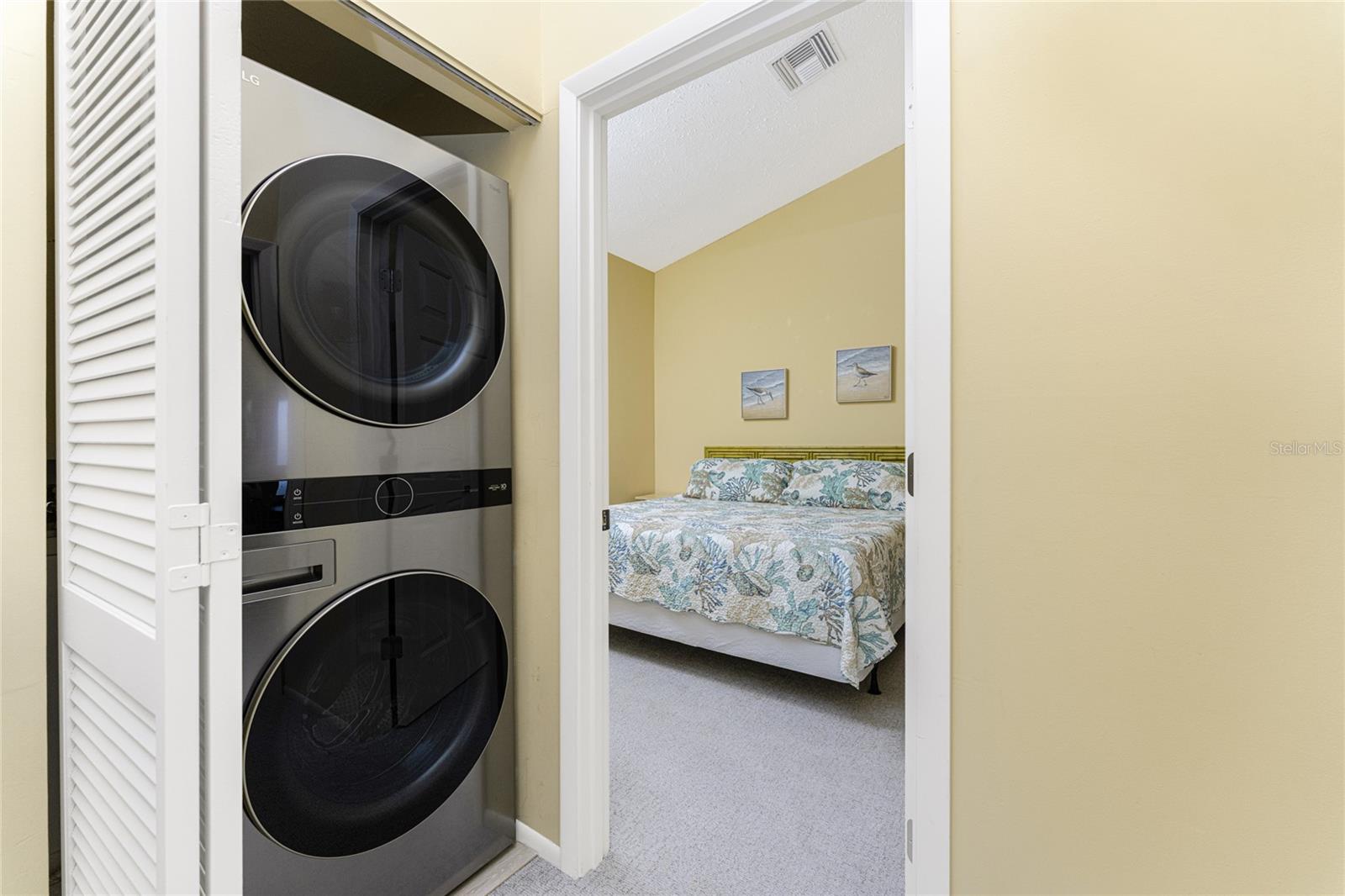 EMERALD POINTE TWNHSE PH 05 - Residential