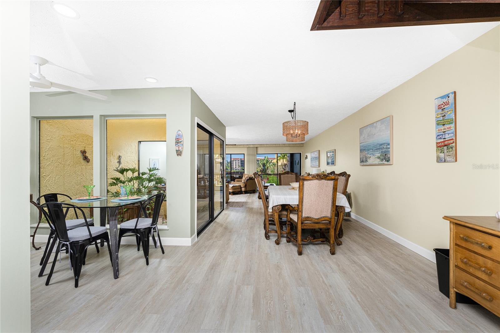 EMERALD POINTE TWNHSE PH 05 - Residential