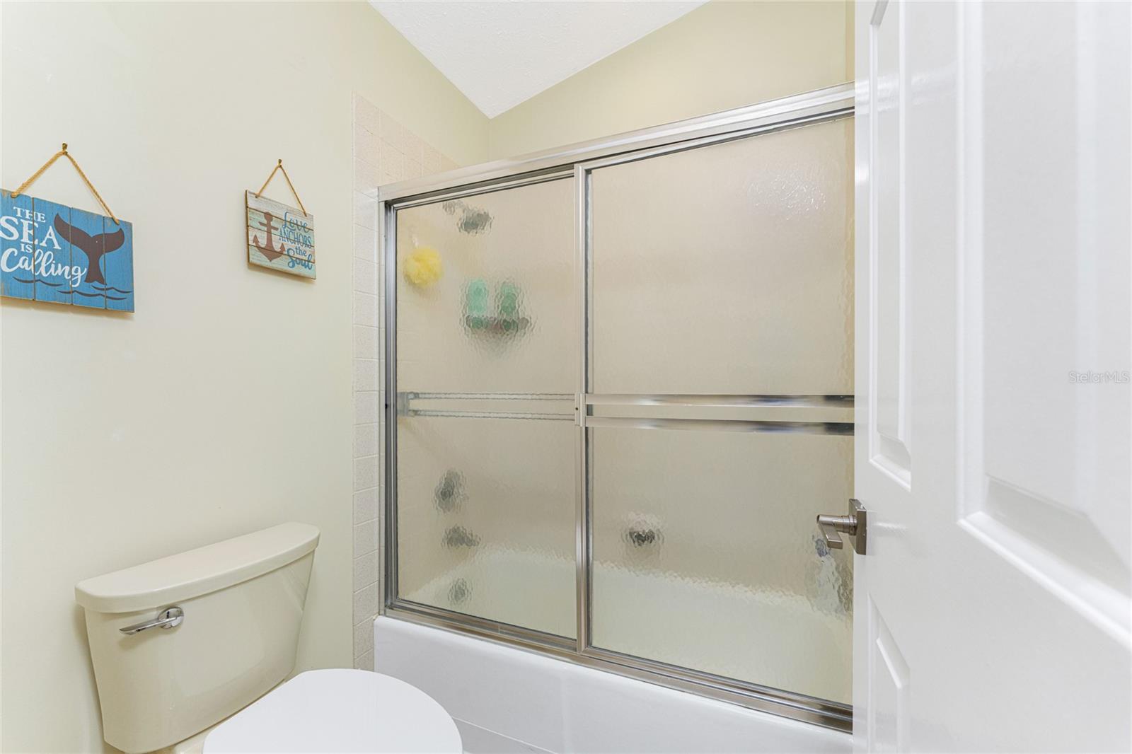 EMERALD POINTE TWNHSE PH 05 - Residential