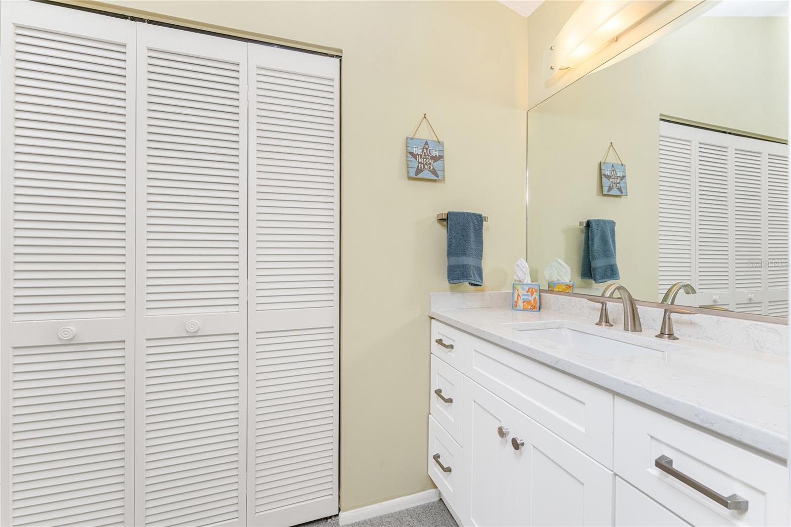 EMERALD POINTE TWNHSE PH 05 - Residential