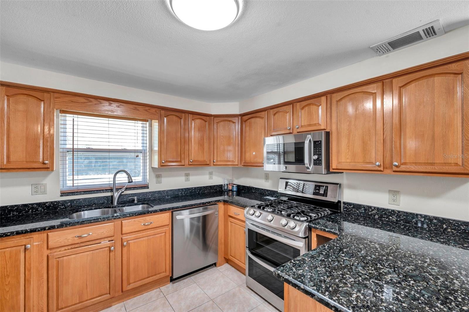 JUNGLE TERRACE SEC D - Residential