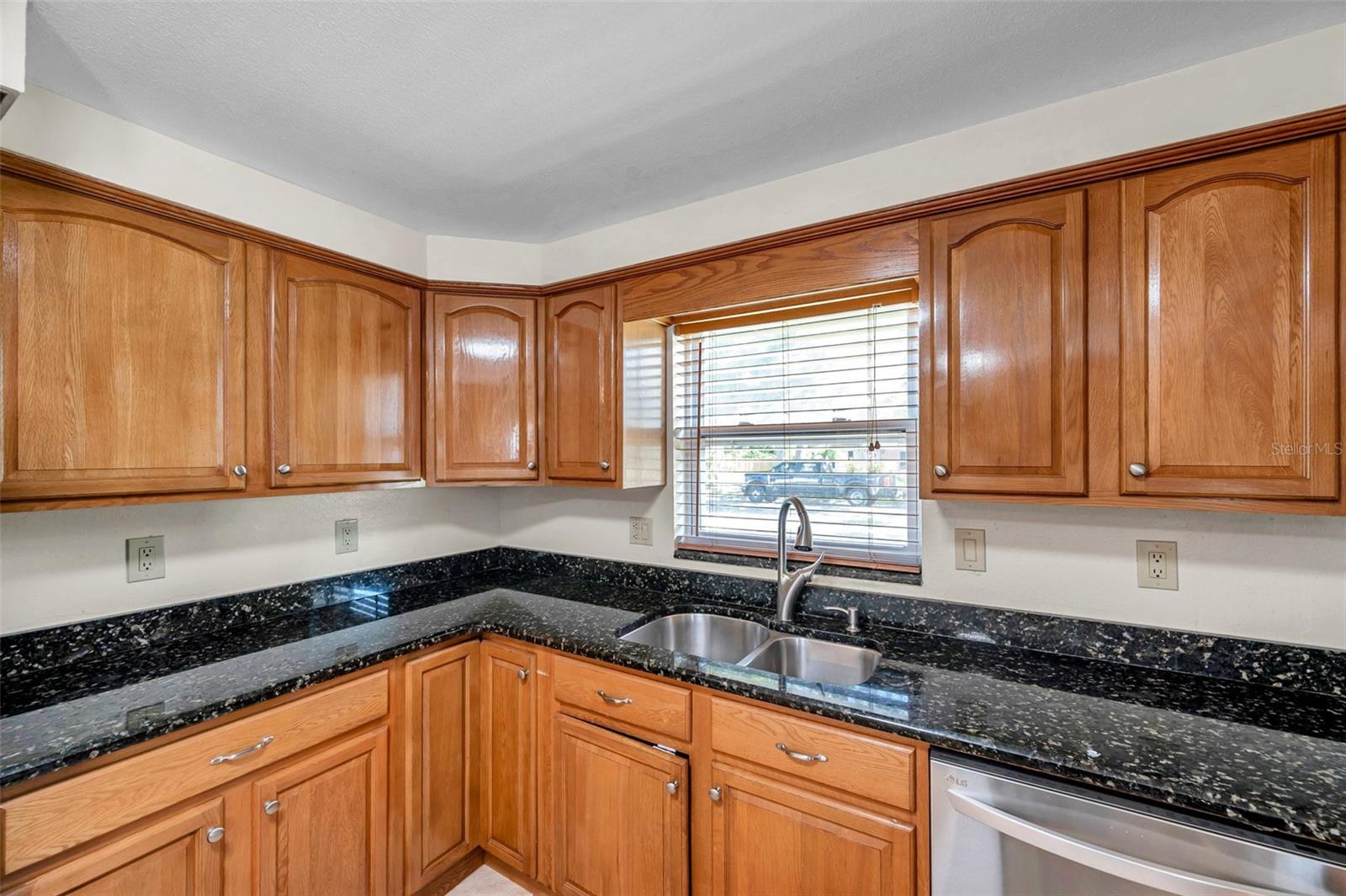 JUNGLE TERRACE SEC D - Residential