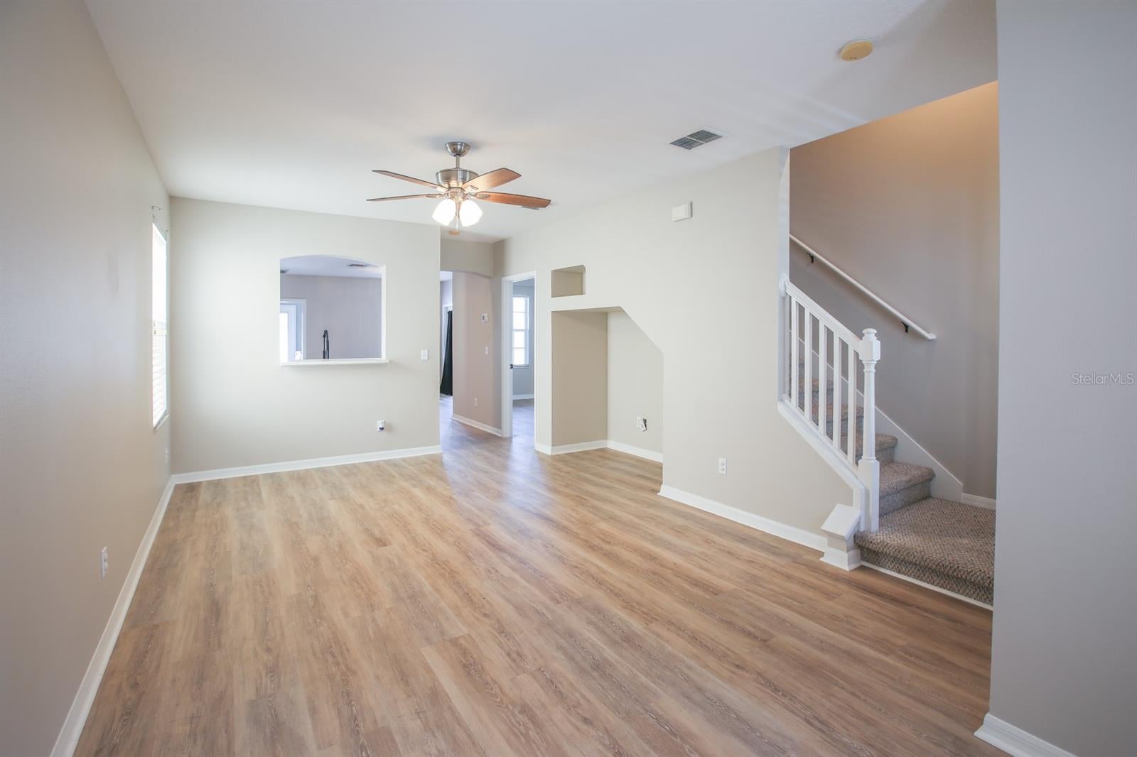 16244 BRIDGEWALK DRIVE, LITHIA, FL, 33547 4 16244 BRIDGEWALK DRIVE