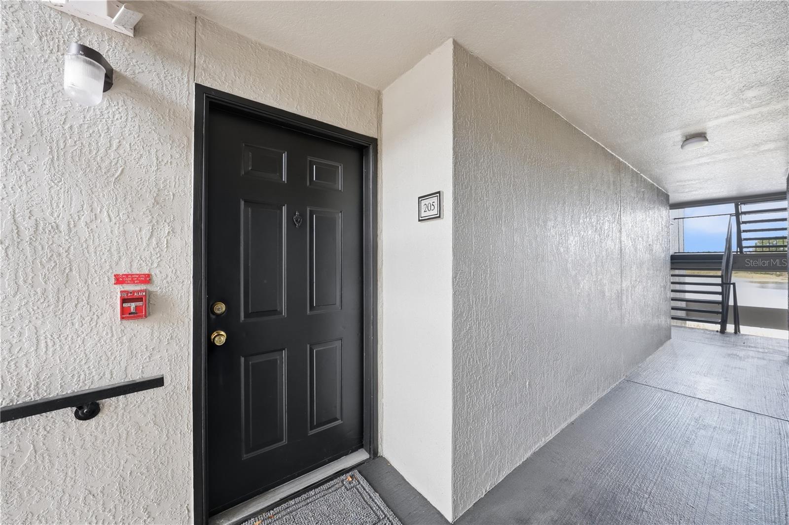 8939 LATREC AVE 1205