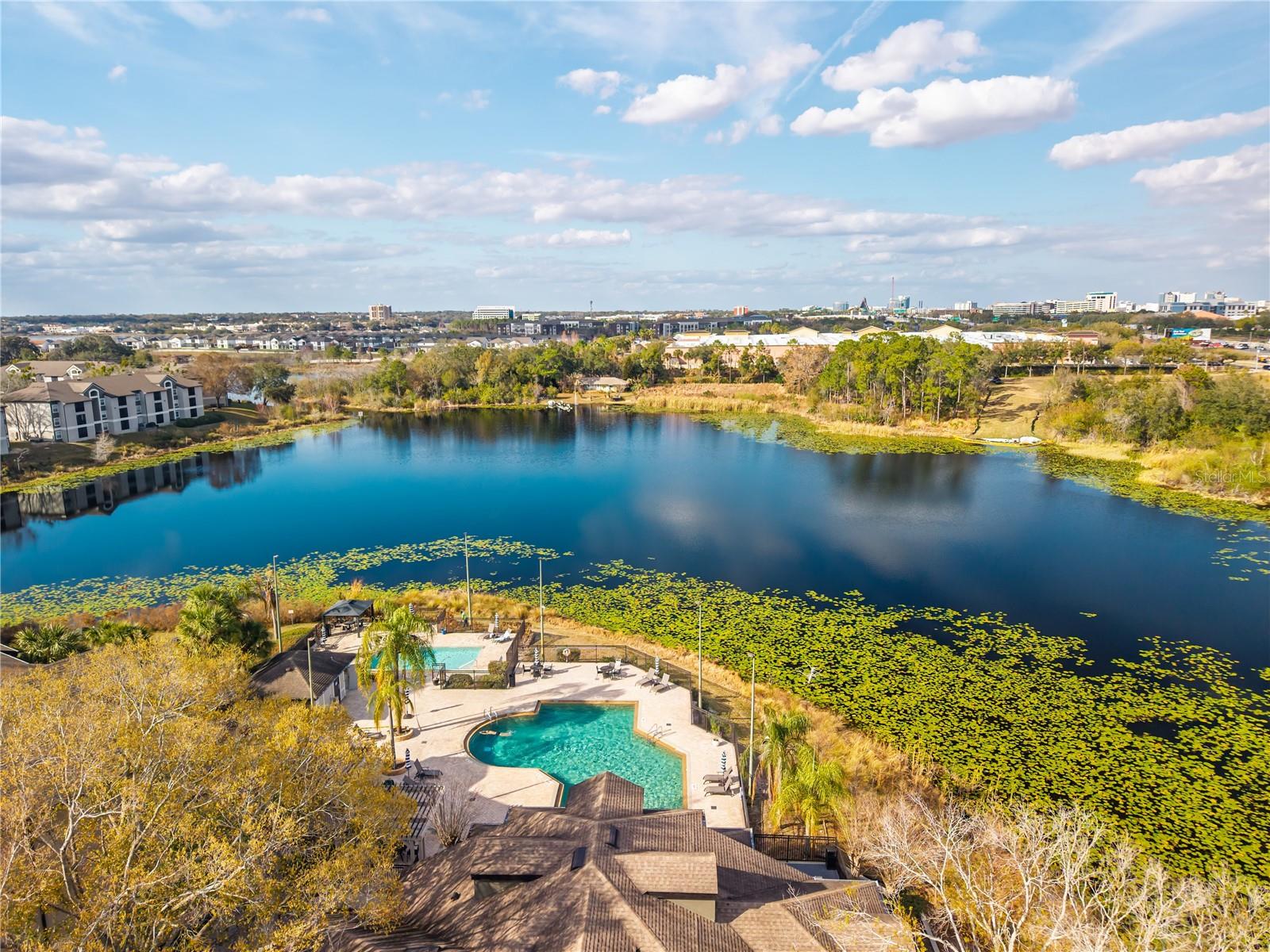 SAND LAKE PRIVATE RESIDENCES CONDO - Residential