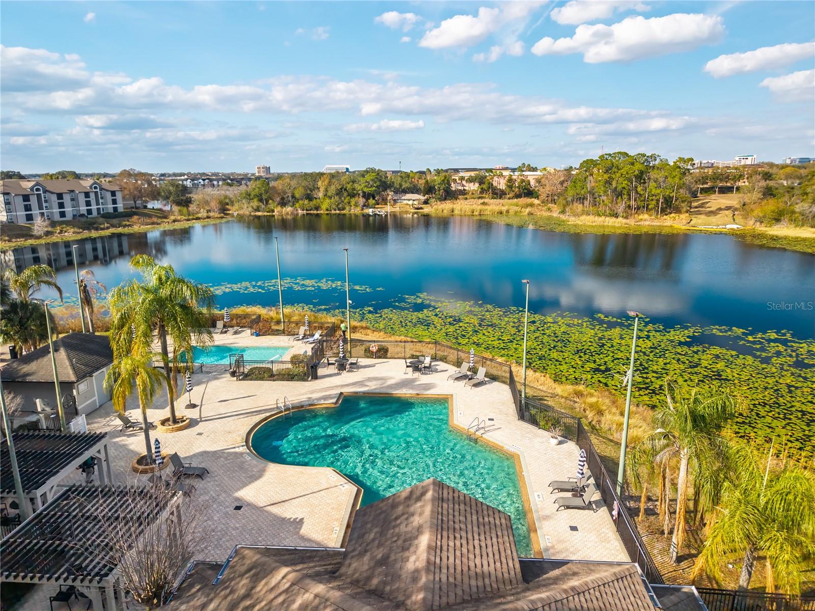 SAND LAKE PRIVATE RESIDENCES CONDO - Residential