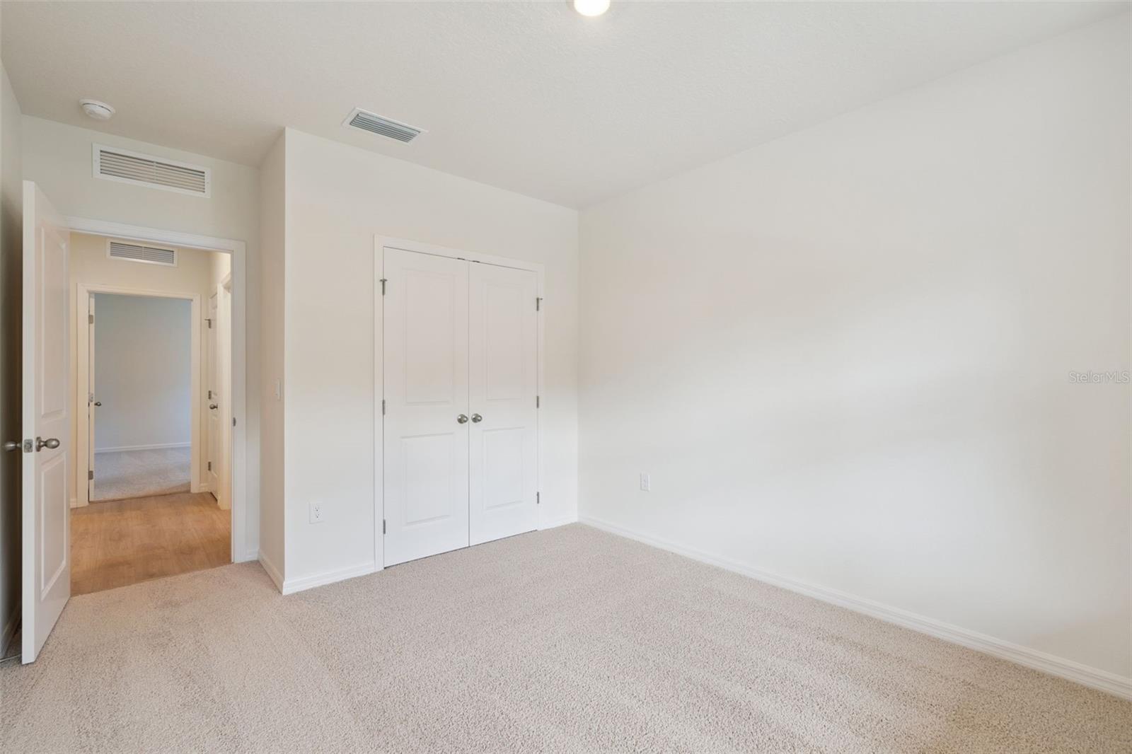 2516 DORSET COURT
