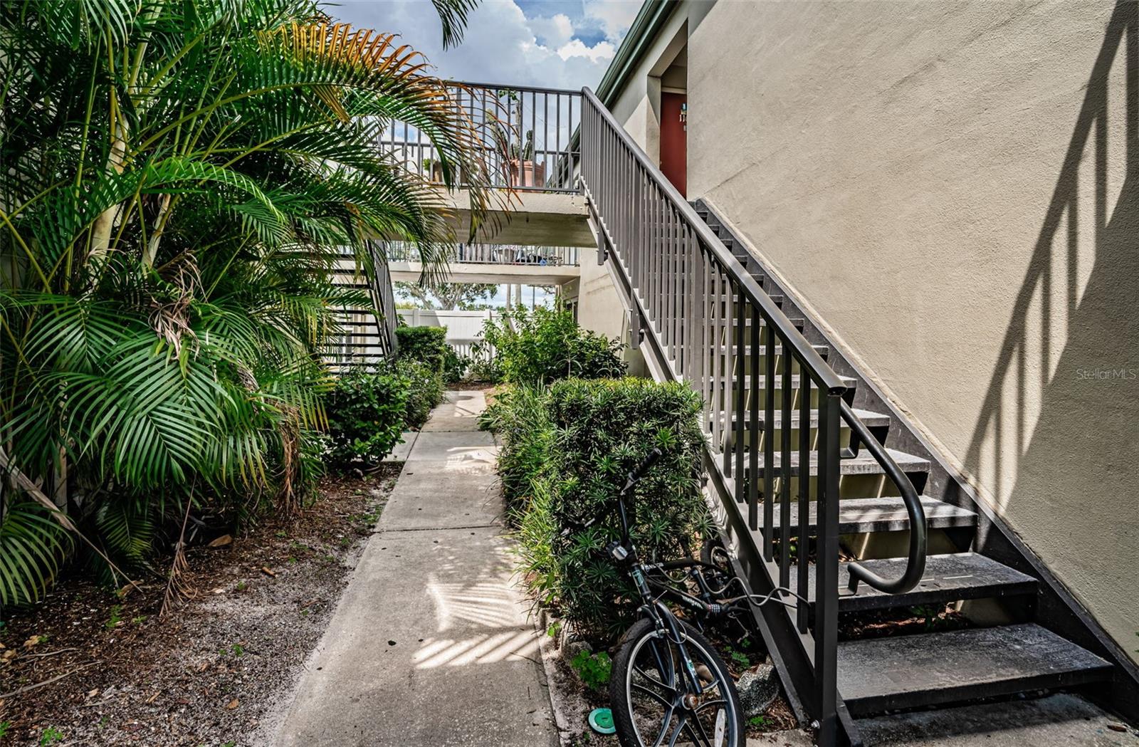 Photo 29 of 41 of 1799 N HIGHLAND AVENUE 106 condo
