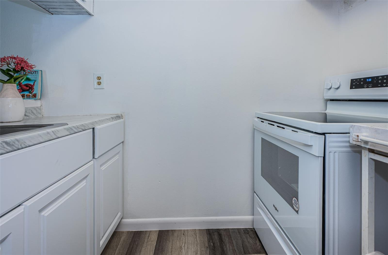 Photo 14 of 41 of 1799 N HIGHLAND AVENUE 106 condo