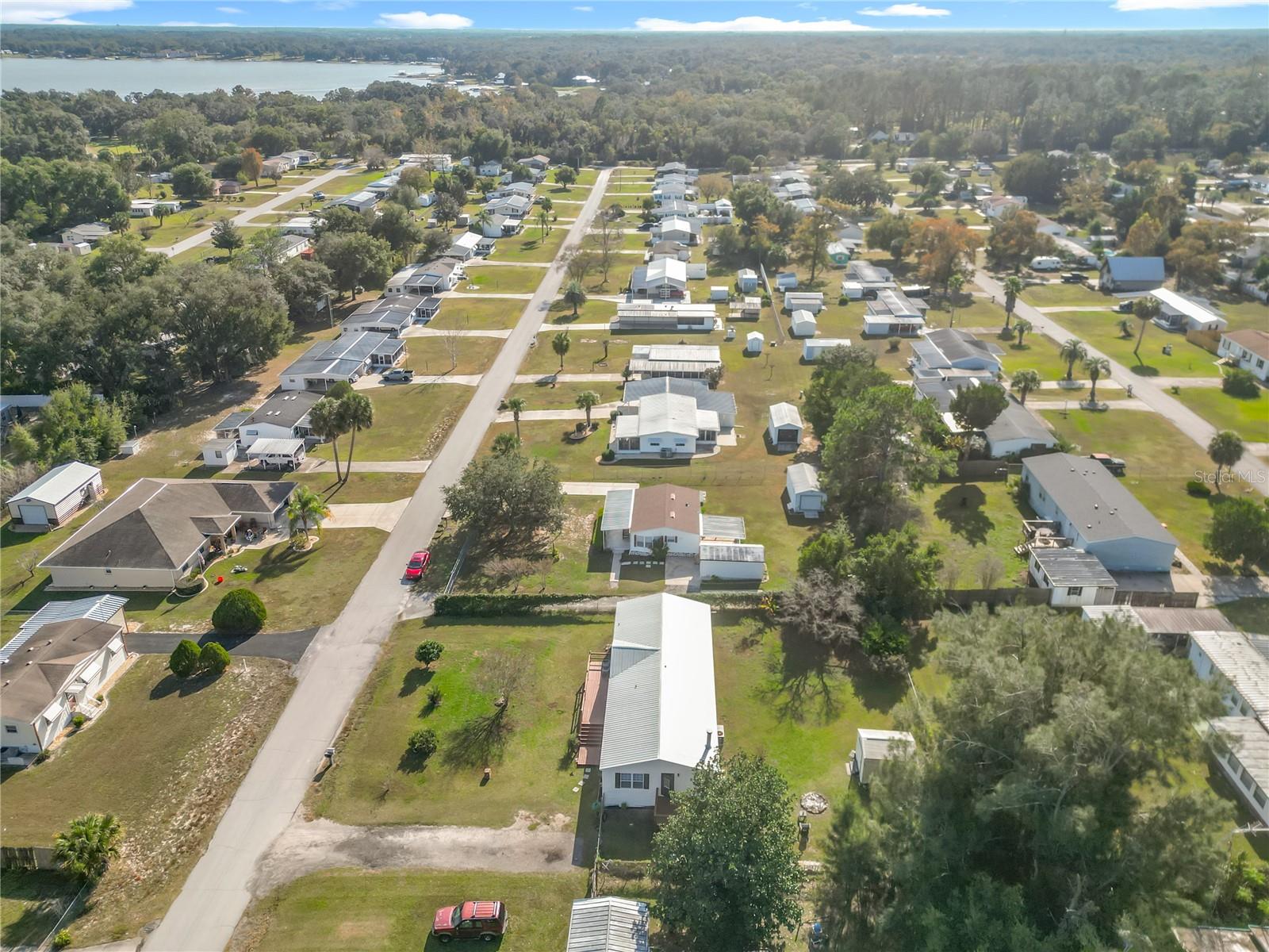 LAKE WEIR HARBOR ESTATE - Residential