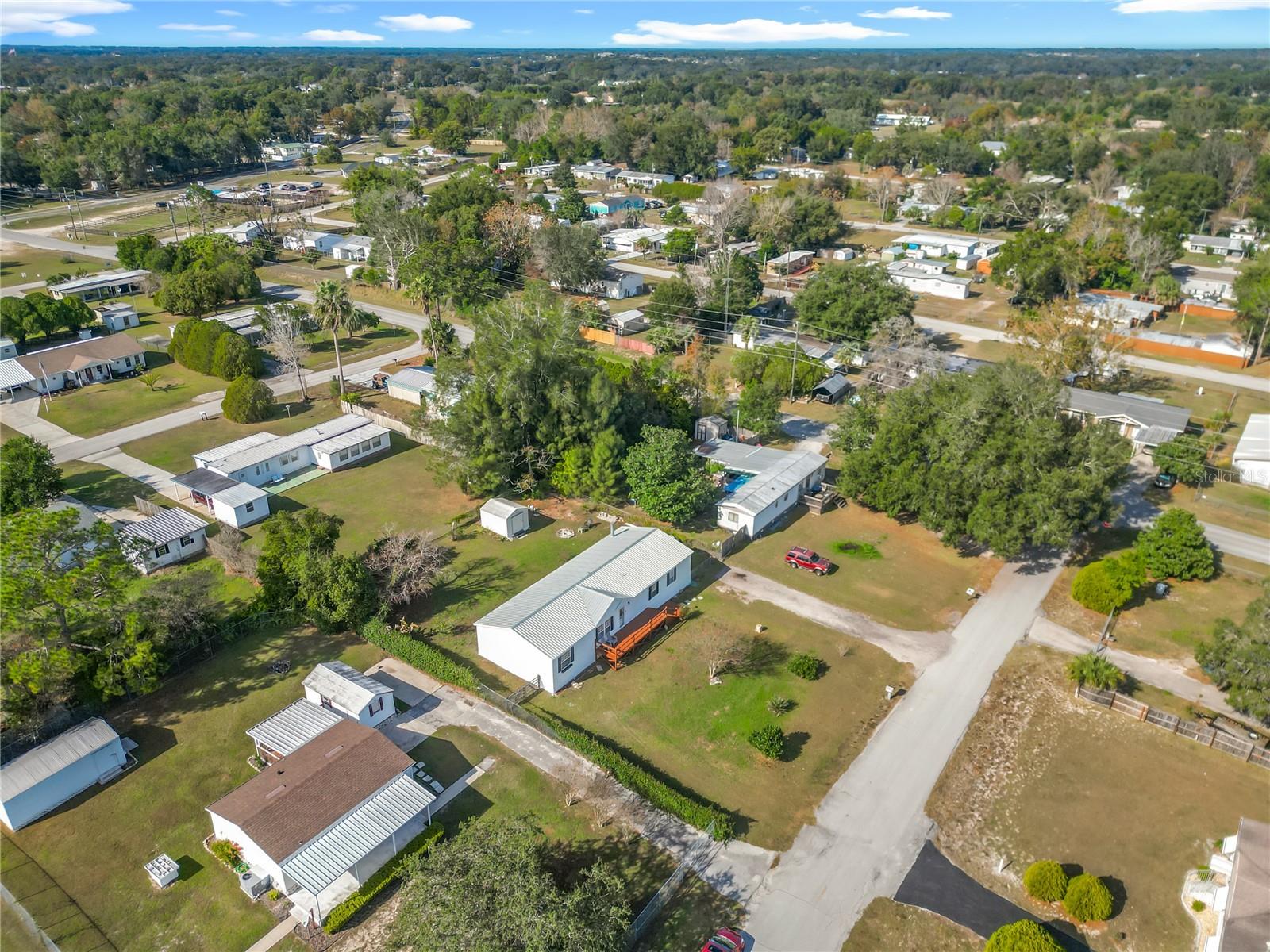 LAKE WEIR HARBOR ESTATE - Residential