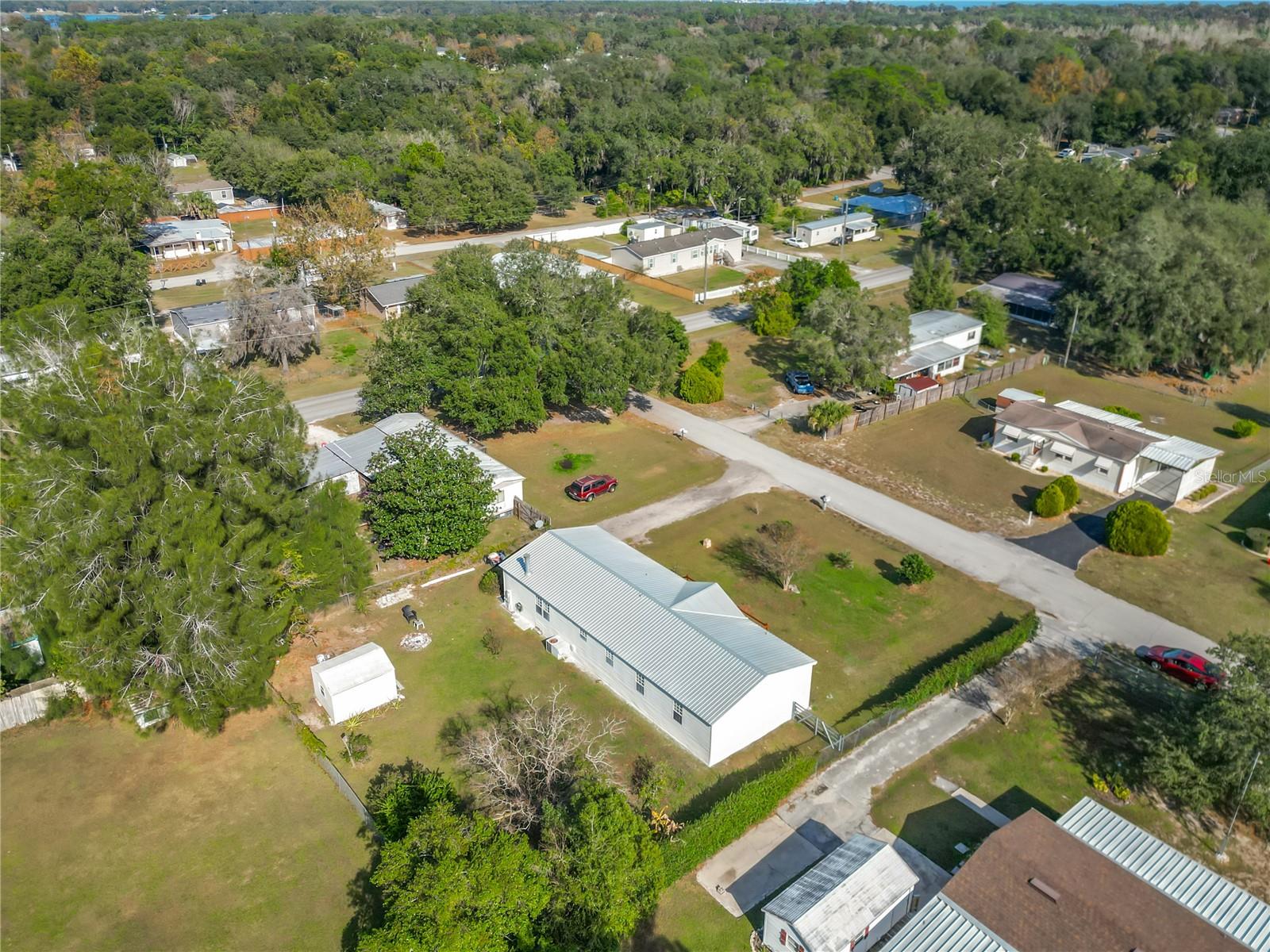 LAKE WEIR HARBOR ESTATE - Residential