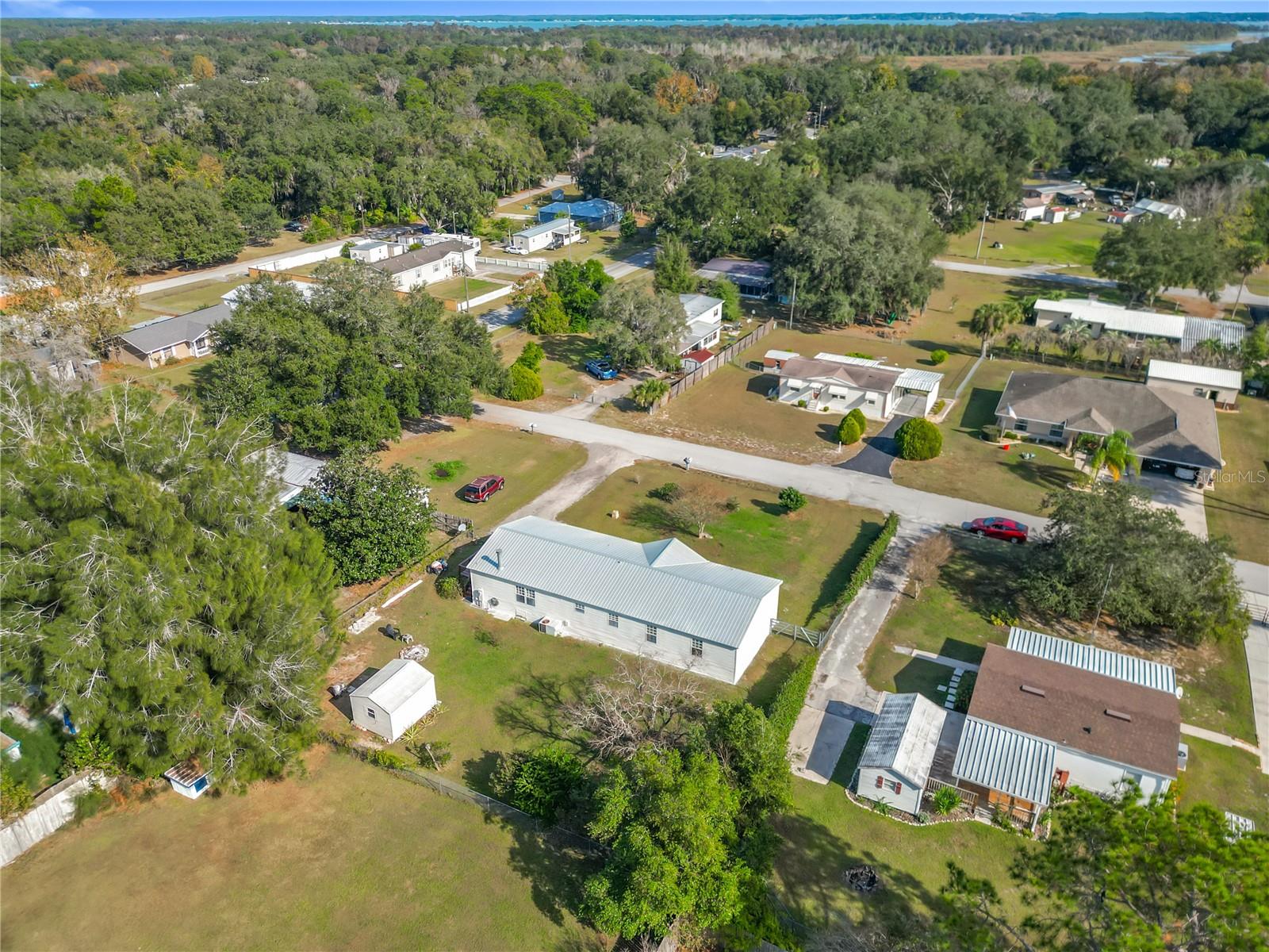 LAKE WEIR HARBOR ESTATE - Residential