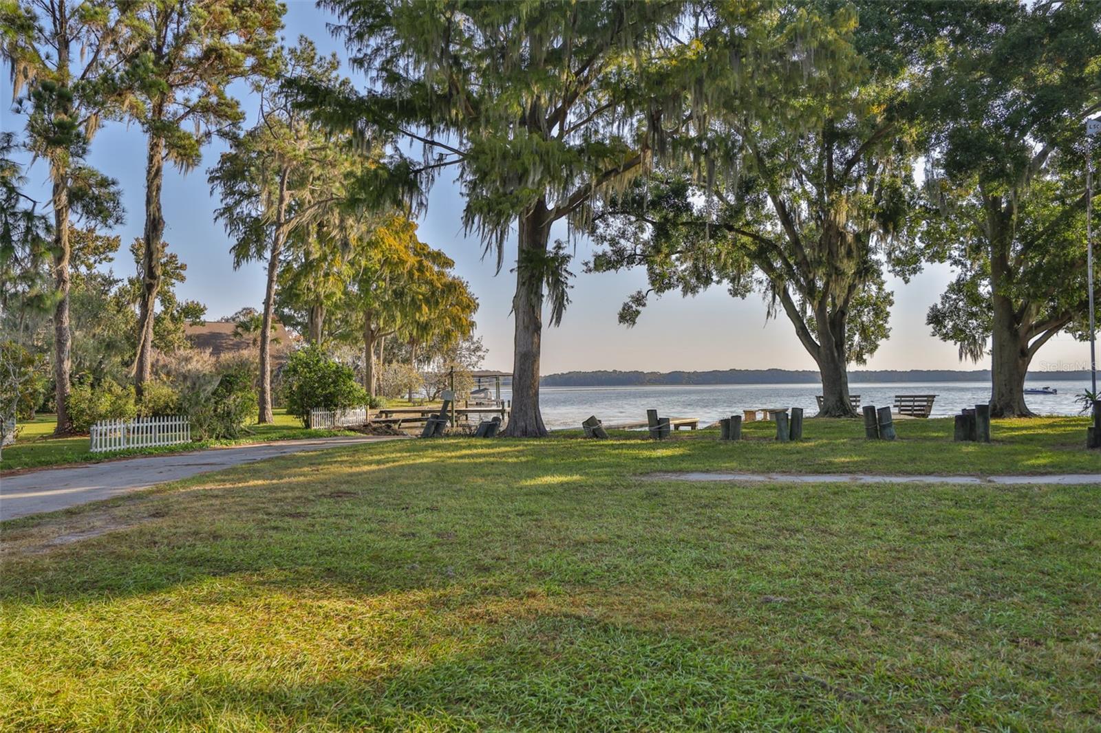 LAKE SHORE ESTATES - Residential