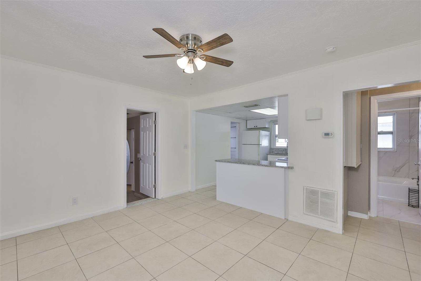 LAKE SHORE ESTATES - Residential