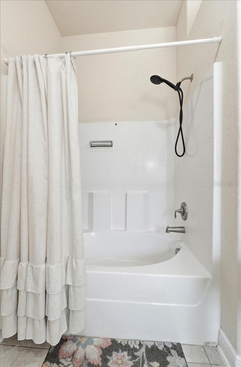 MARIA VISTA - Residential