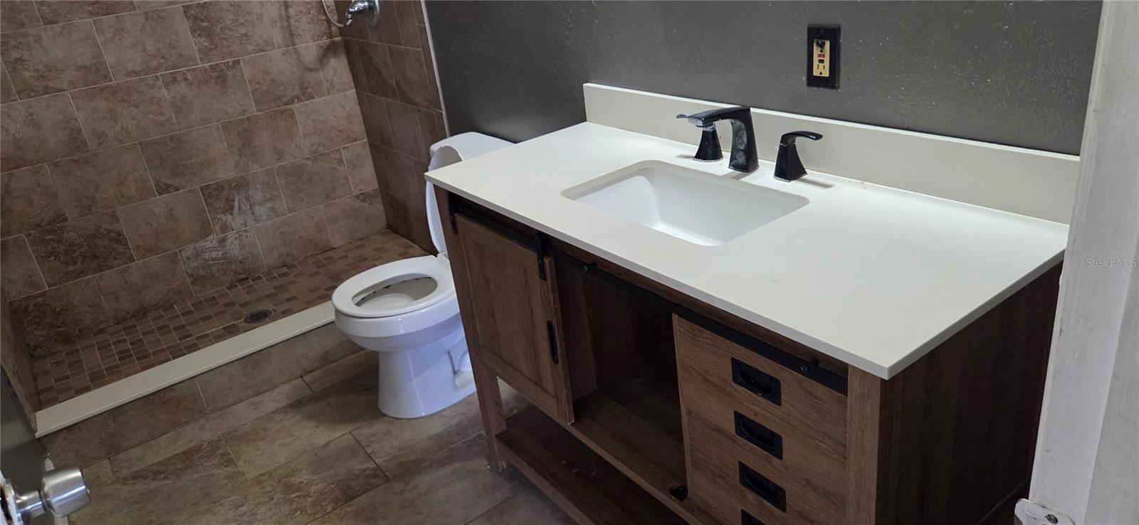 LENA VISTA SUB - Residential