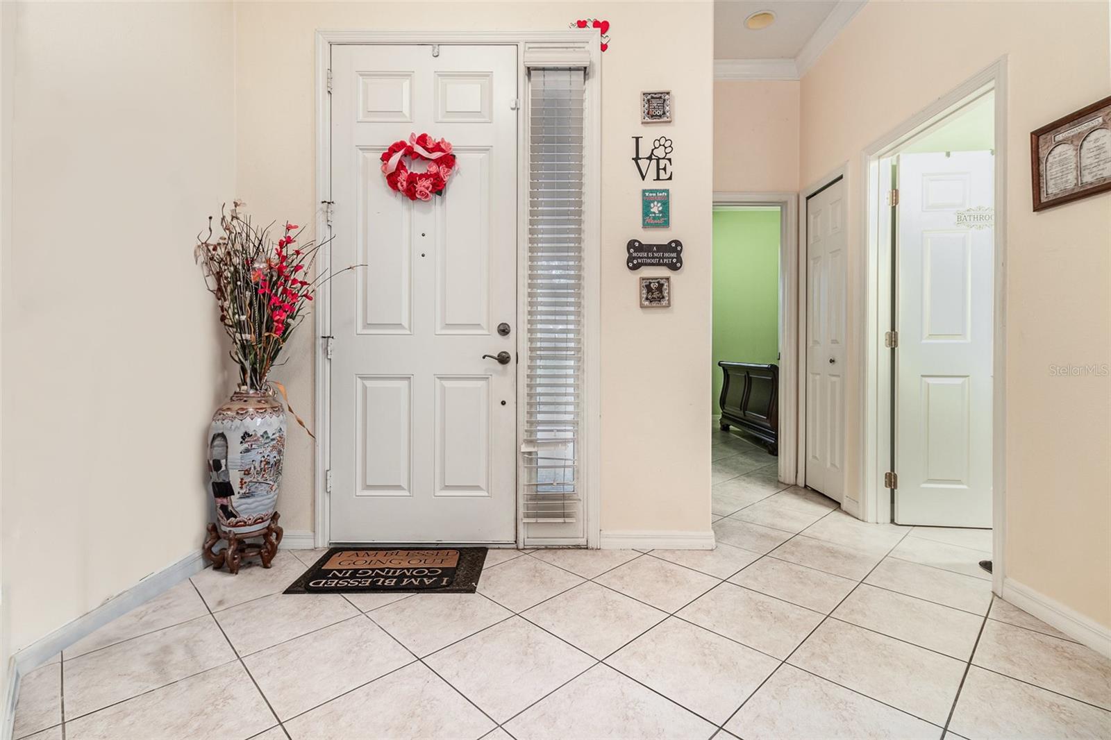 100 FLAME VINE WAY