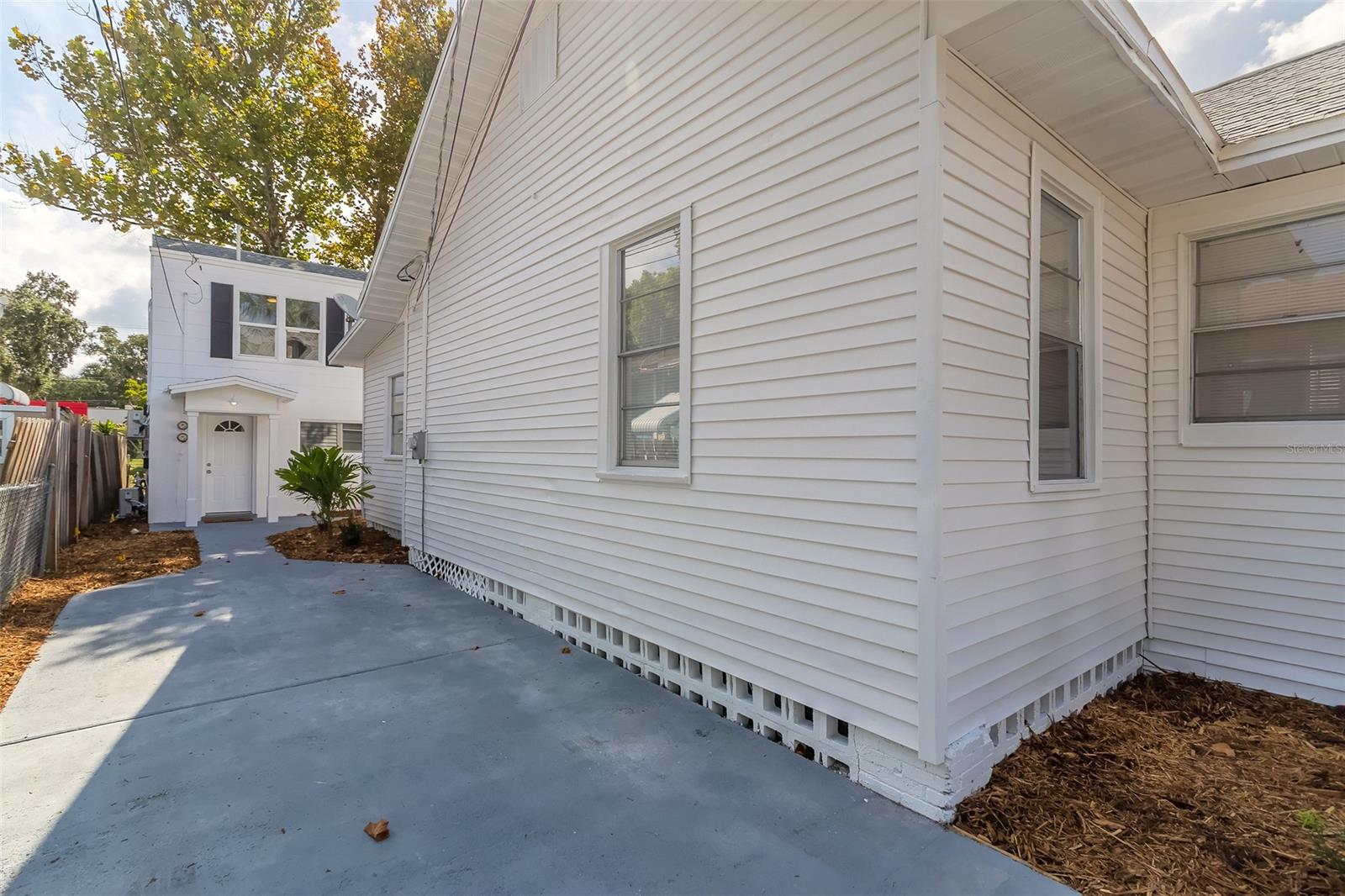 Connors New Smyrna - Residential Income