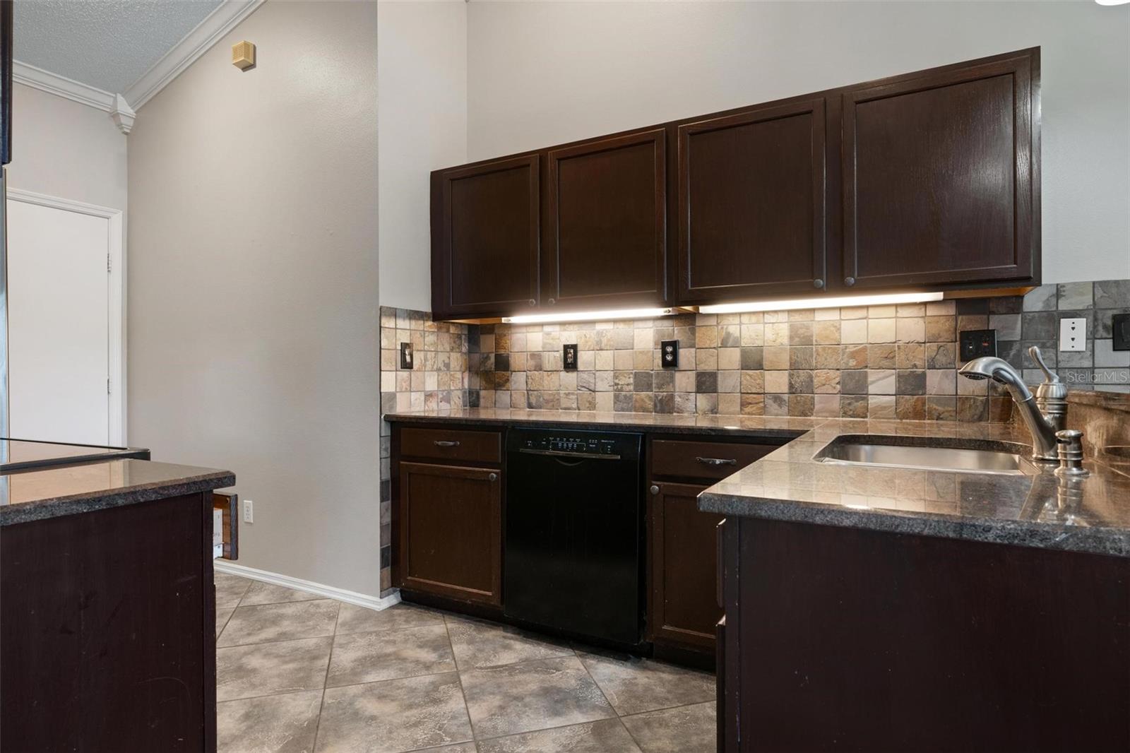 GATES CREEK - Residential Lease