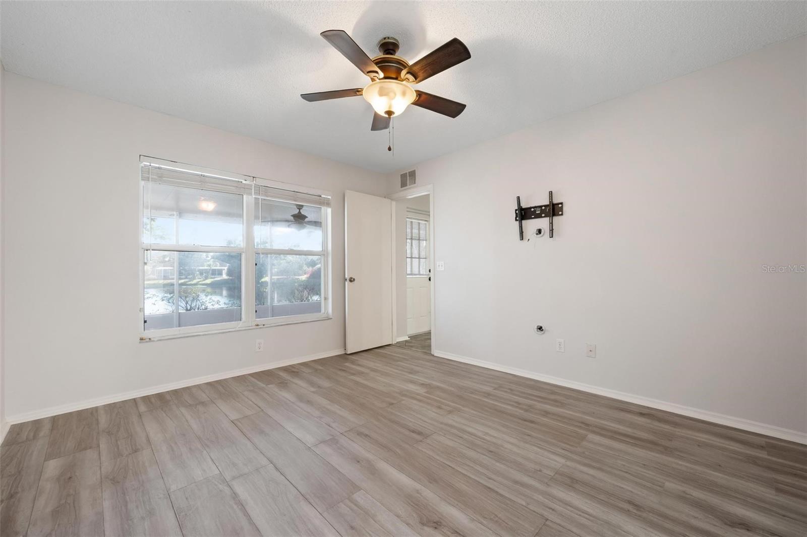 GATES CREEK - Residential Lease