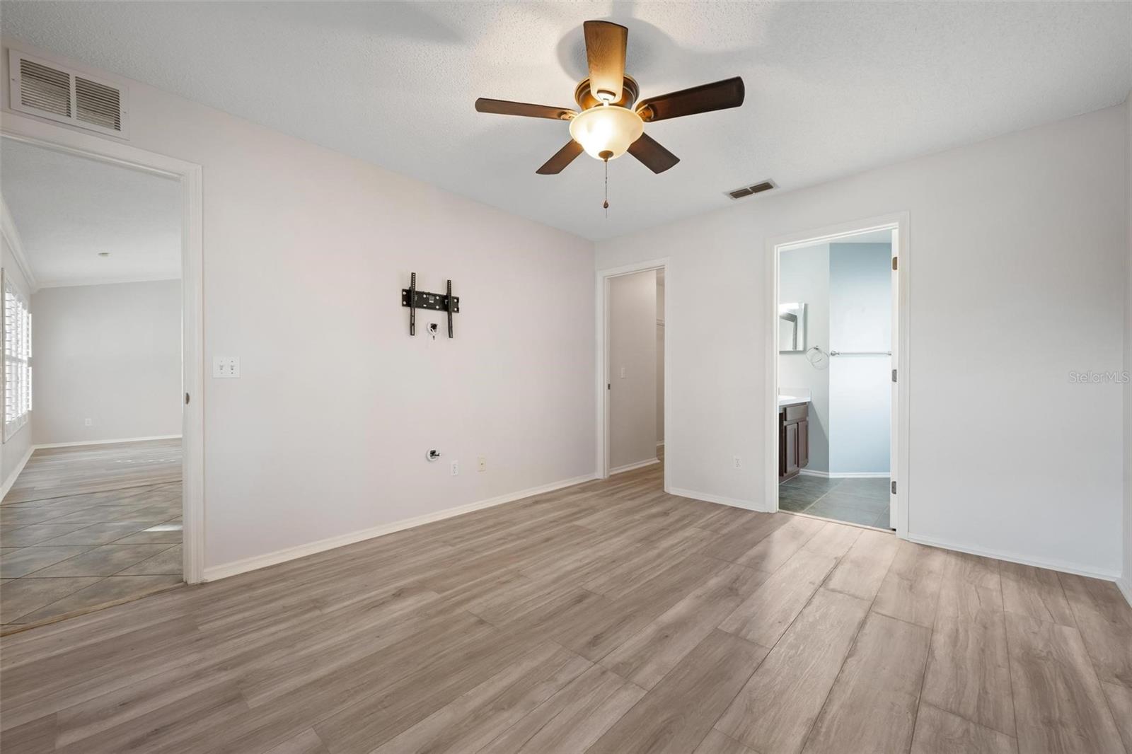 GATES CREEK - Residential Lease