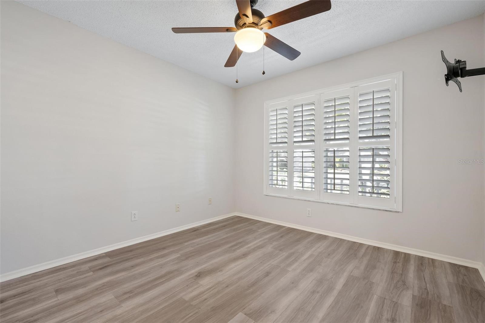 GATES CREEK - Residential Lease