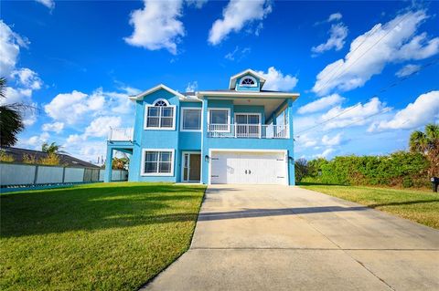 A home in PORT ORANGE