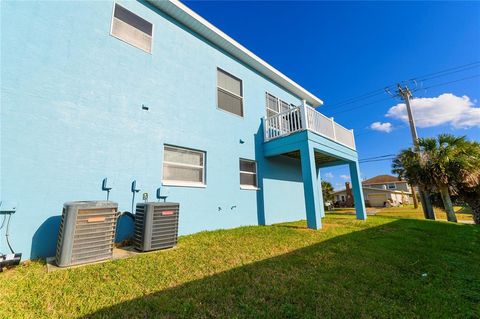 A home in PORT ORANGE