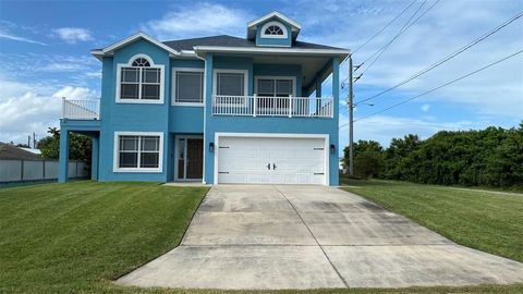 A home in PORT ORANGE