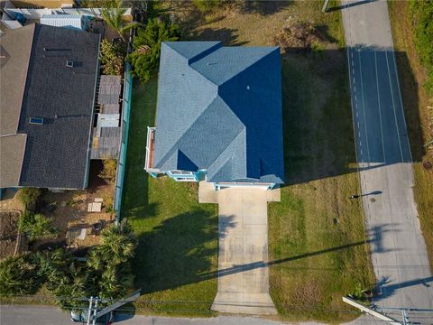 A home in PORT ORANGE