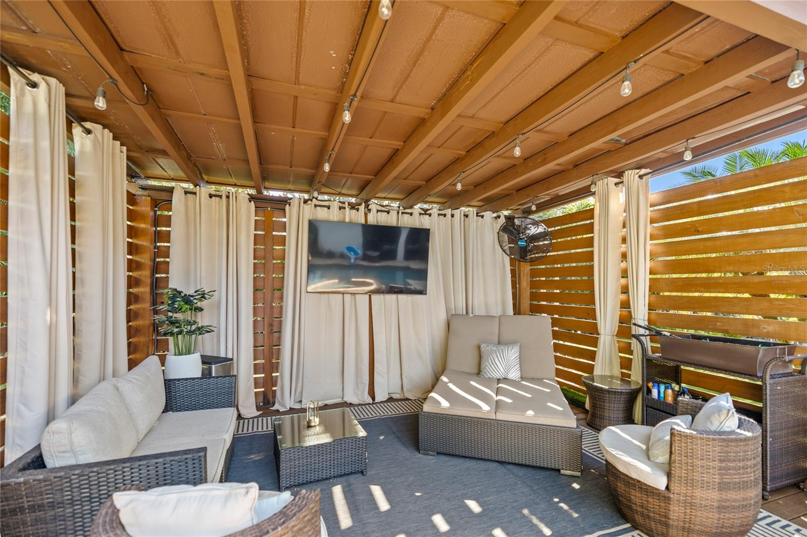 RESERVE AT LAKE BUTLER SOUND - Residential