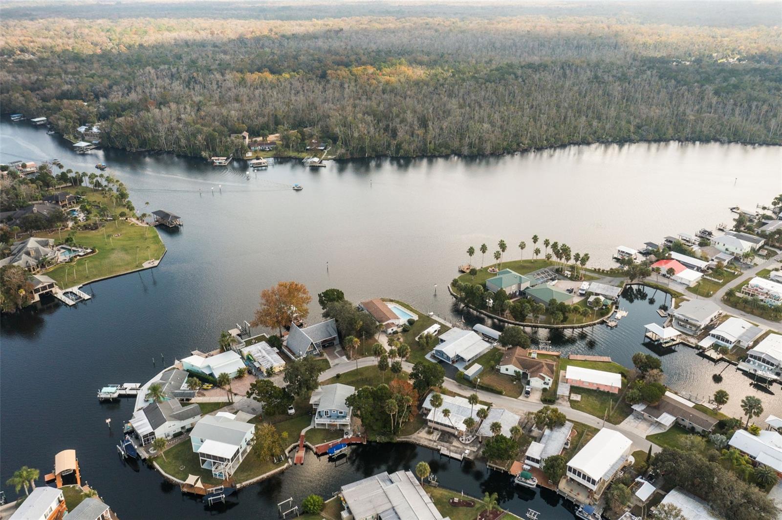 BLUE SPRING PARK UNREC SUB - Land