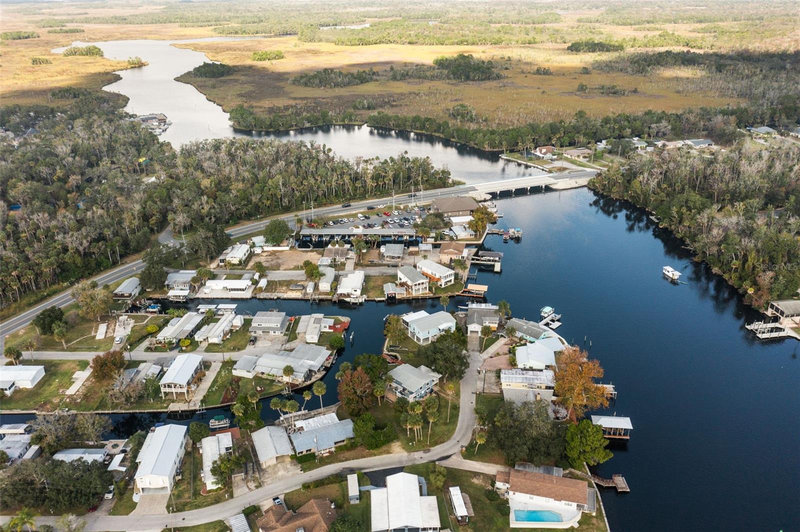 BLUE SPRING PARK UNREC SUB - Land