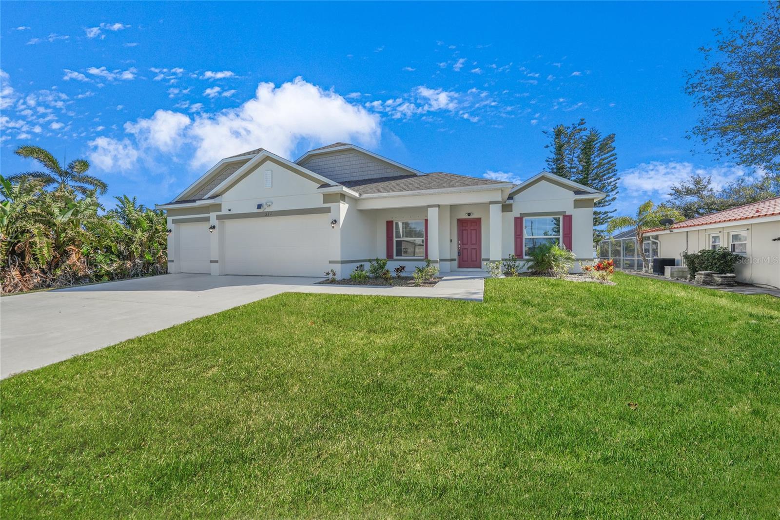 521 W TARPON BOULEVARD NW