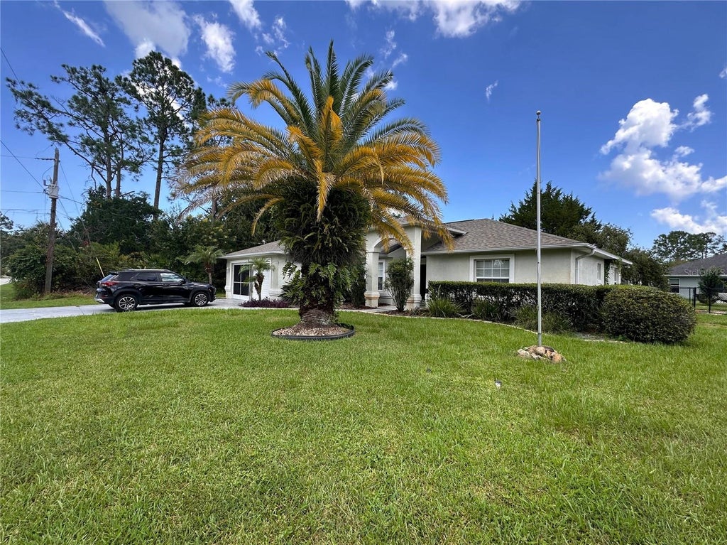 Photo of 6 White House Drive, Palm Coast, FL 32164 (MLS # FC320270)