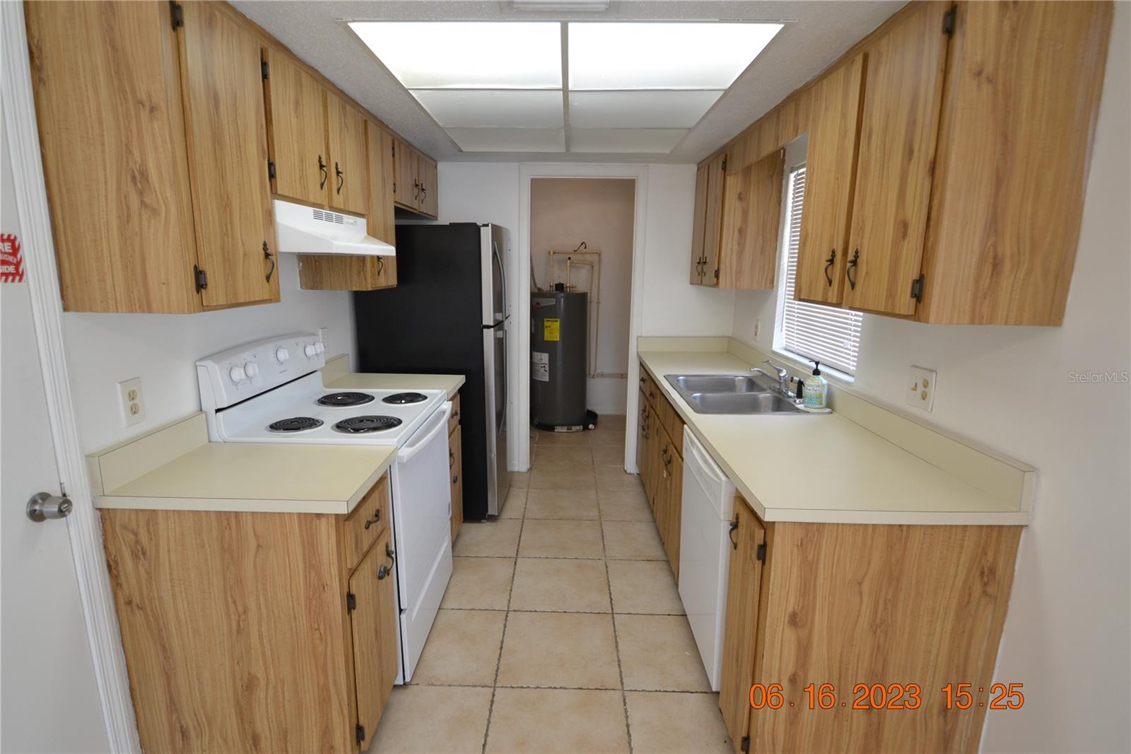 B & H SUB INCLUDING - Residential Lease