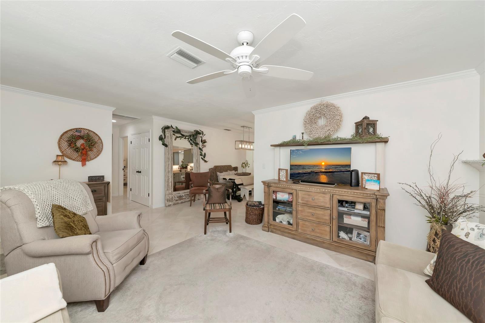 3602 JOYCE DRIVE, BRADENTON, FL, 34208 4 3602 JOYCE DRIVE