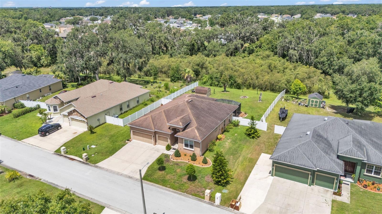 BLACKWATER OAKS - Residential