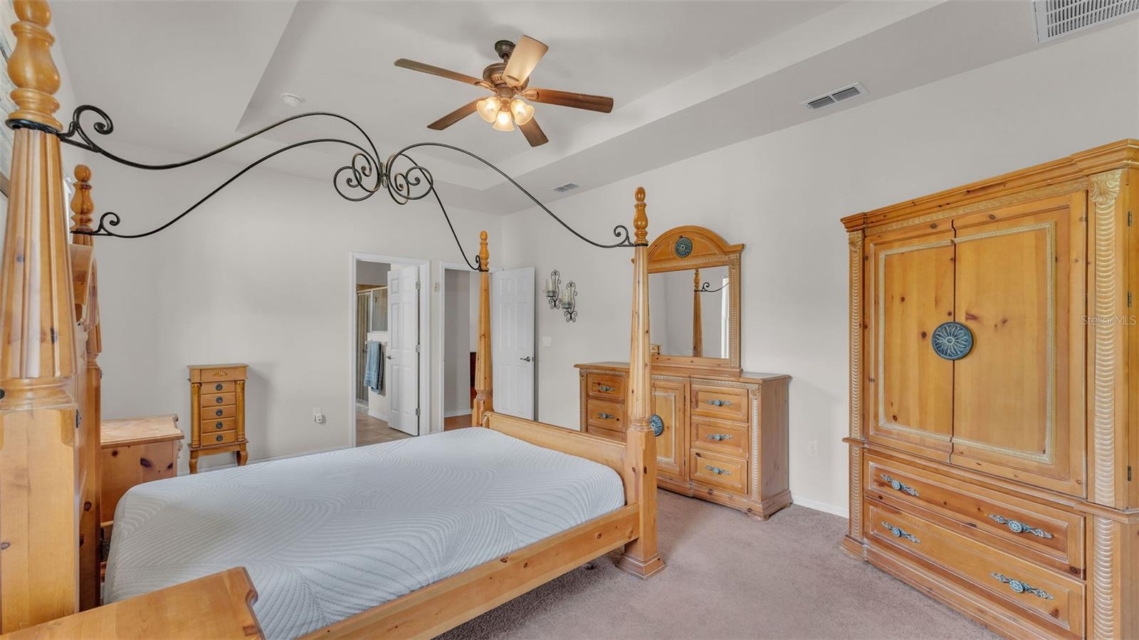 BLACKWATER OAKS - Residential