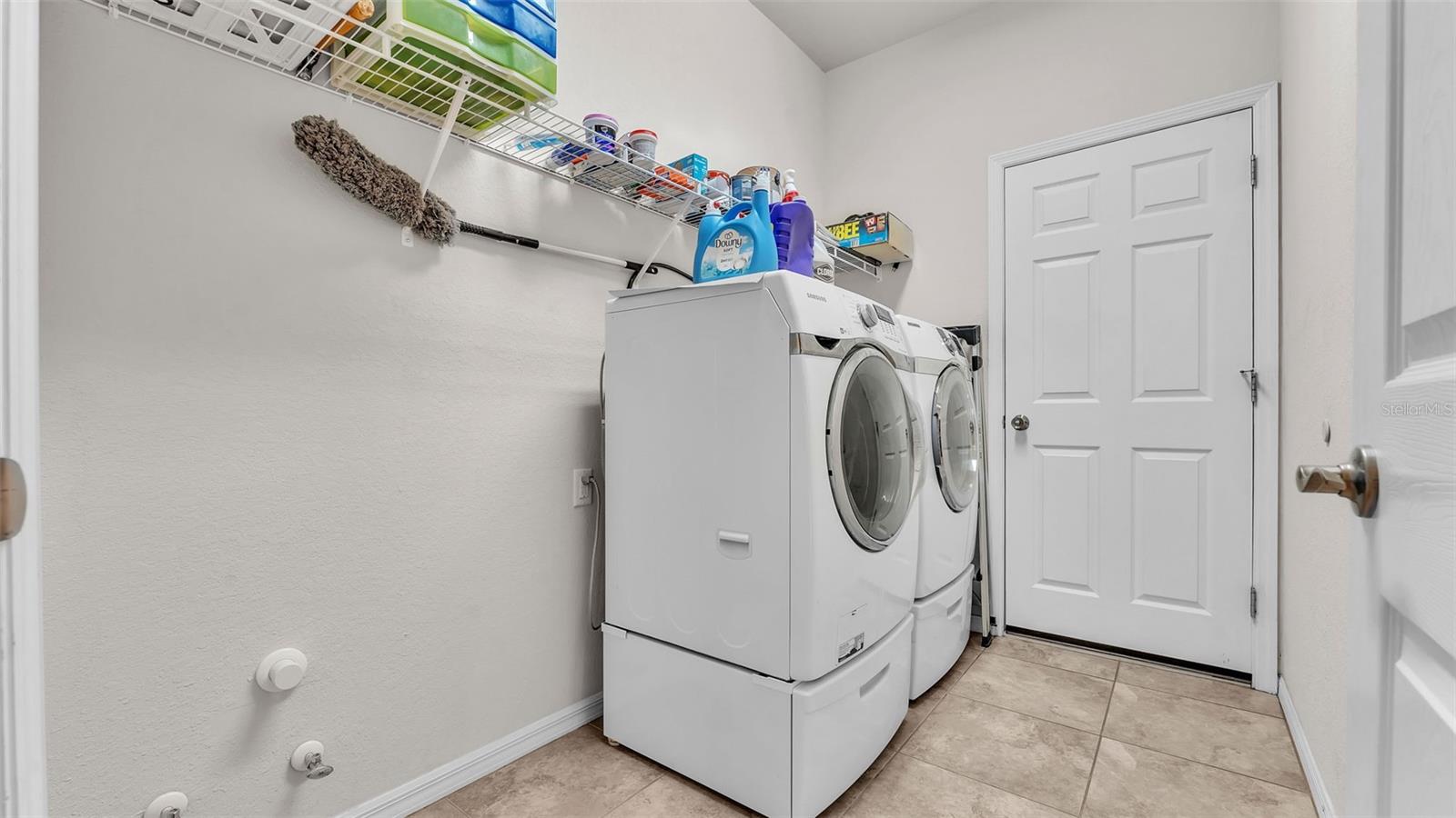 BLACKWATER OAKS - Residential