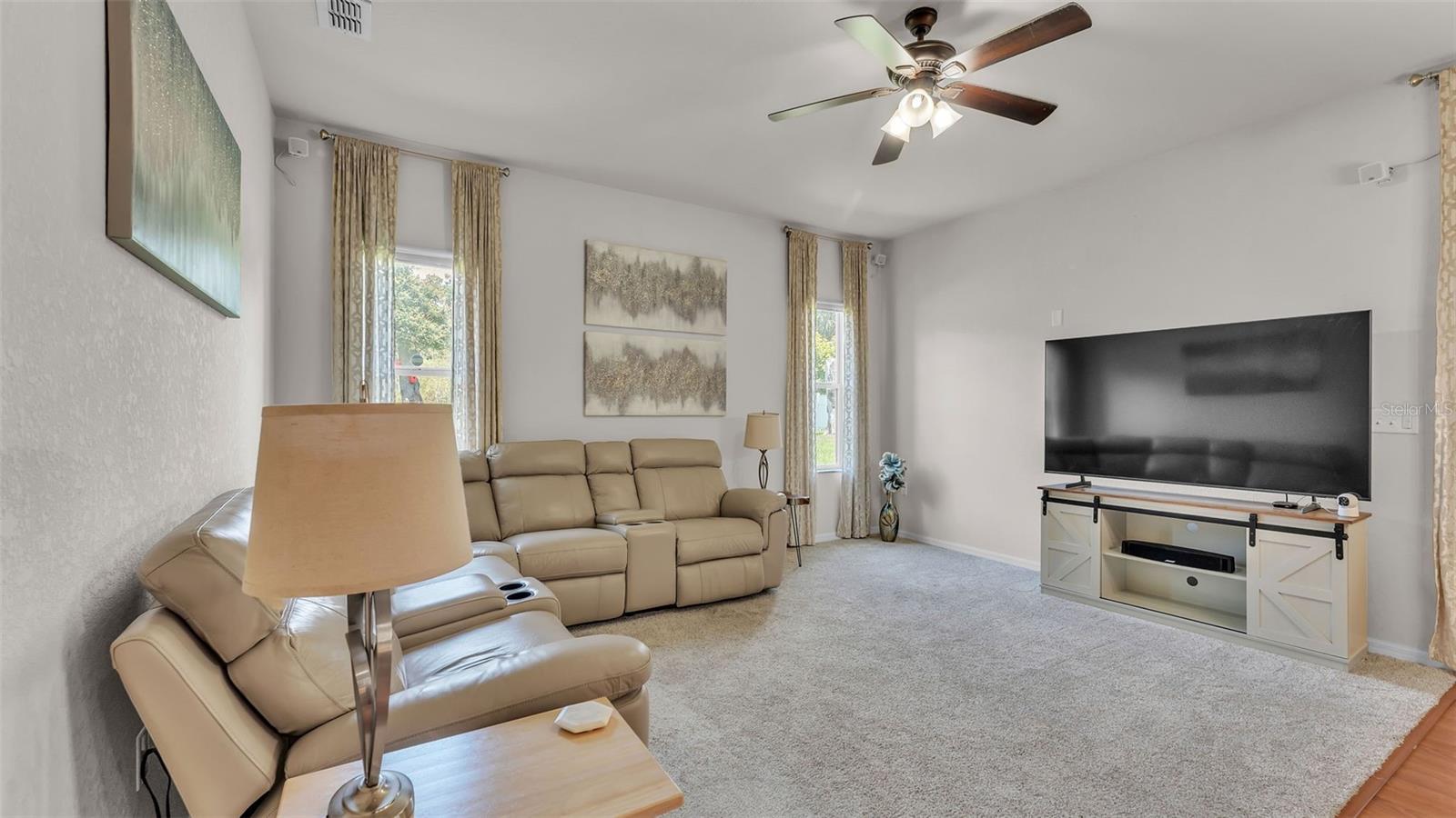 BLACKWATER OAKS - Residential